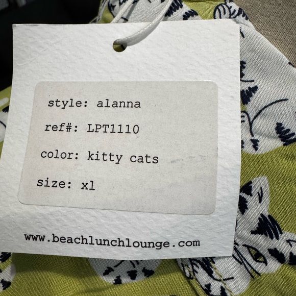 Adorable Lime Green Cat Pattern Button Up Blouse - Picture 6 of 10